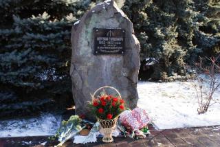 У День пам’яті жертв голодомору у Кам’янському проведуть траурний мітинг та панахиду